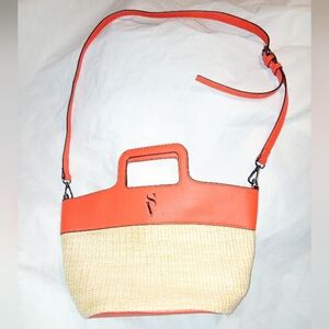 Simply Vera Handle Leather Straw Purse